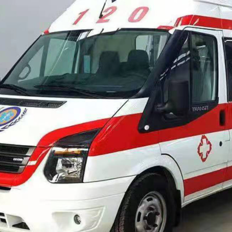 青山非急救护送病人转院租赁救护车的优缺点对比